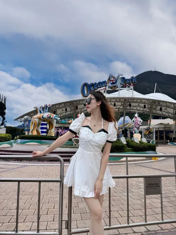 Hong Kong Ocean Park is Perfect for Cloudy Days!