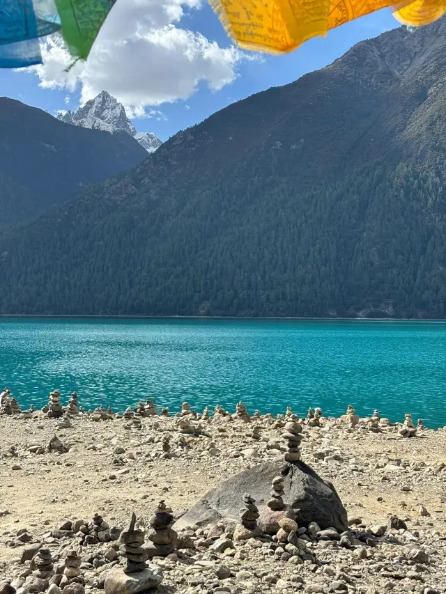 8-Day Tibet Lhasa-Linzhi-Yamdrok Lake Itinerary