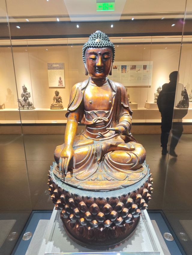 低調的全國琉璃之鄉《琉璃溢彩》展