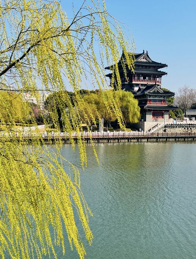 鳳城河畔尋古韻：一場跨越千年的水城之旅