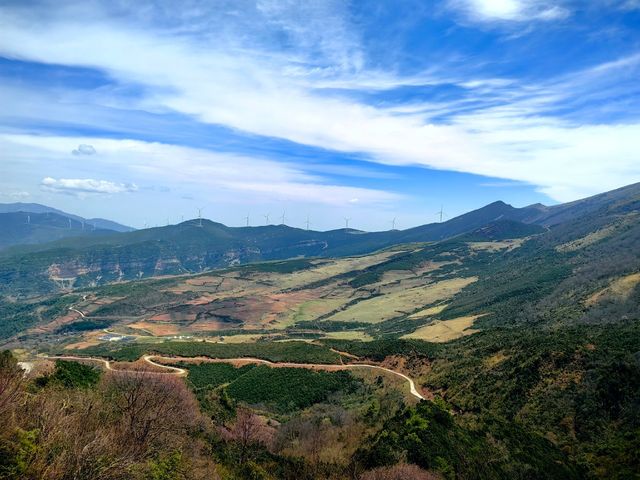 大涼山彝族村寨