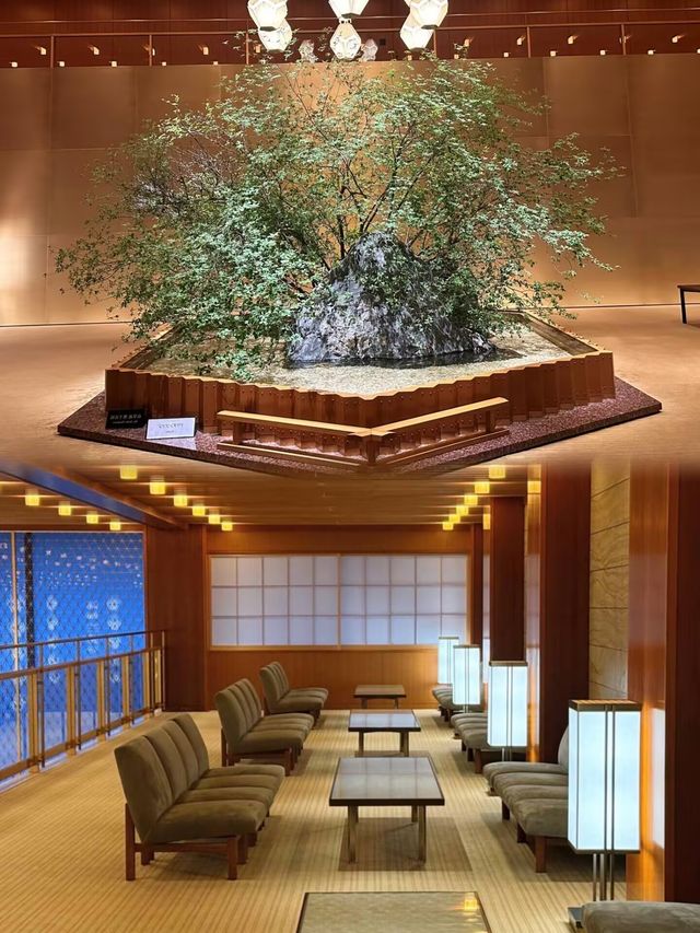 帶阿媽住一次「貴」酒店