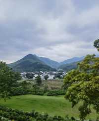宏村﹣碧山﹣南屏﹣西遞﹣西溪﹣呈坎﹣黃山