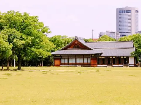 大阪秘境】西之丸庭園：將軍足跡裡的和風美學**  