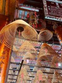 Amazing Hong Kong | Man Mo Temple