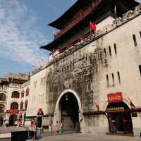 Two Massive City Gates on One Street? Welcome to Lijingmen, Luoyang! 🏯