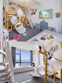 威海這家民宿娃玩瘋啦住進了滑梯海景房！