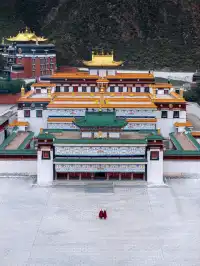 陰天的拉卜楞寺，也別有一番感覺！