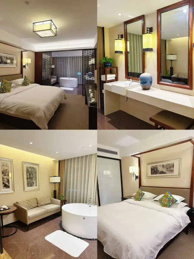 Dream Bathtub Hotel Check-in