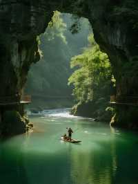 屏山峽谷親子遊船進船出遛娃超輕鬆