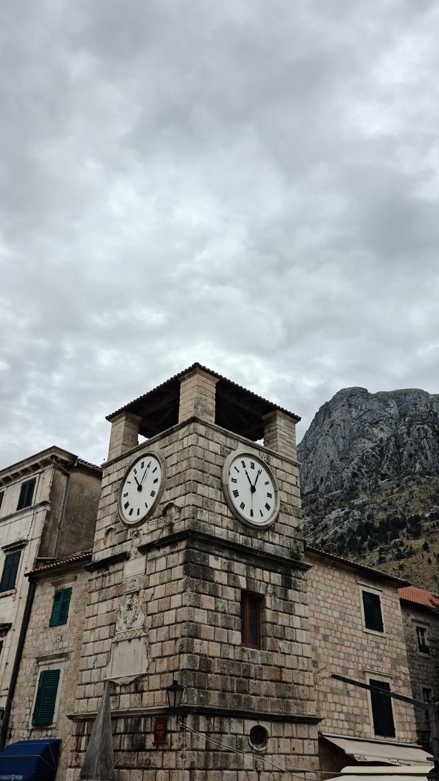 特托爾古城city walk