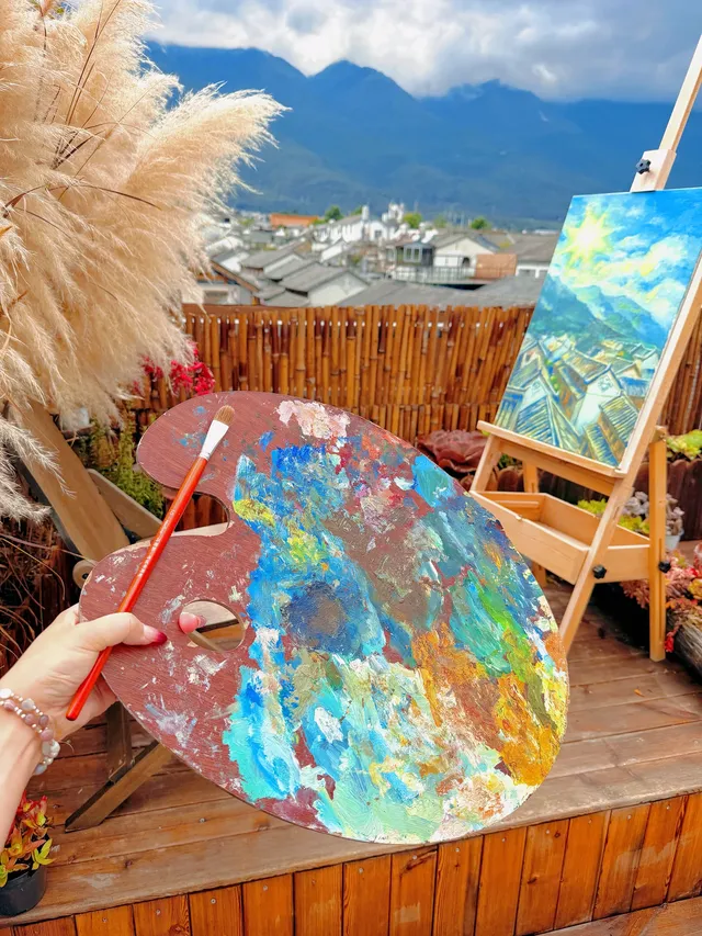 大理古城首家｜屋頂日咖夜酒