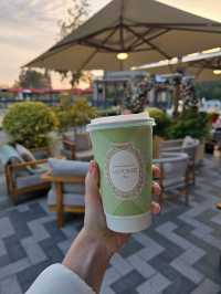 Ladurée в Shanghai Village: парижский шик в Шанхае