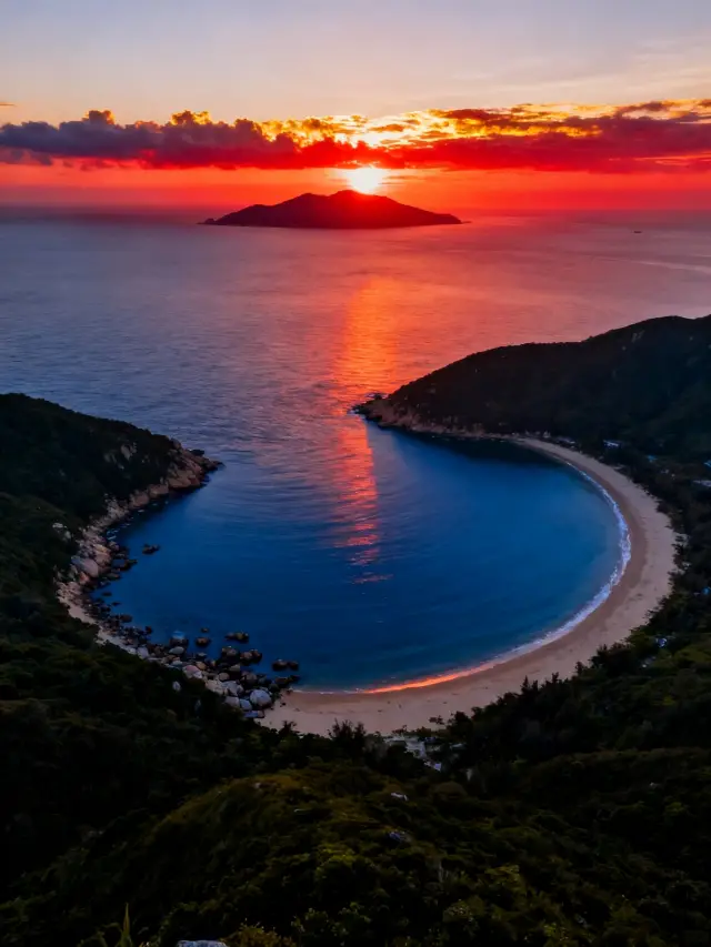 Less crowded and beautiful scenery! Shenzhen Glass Sea Ceiling Travel Guide