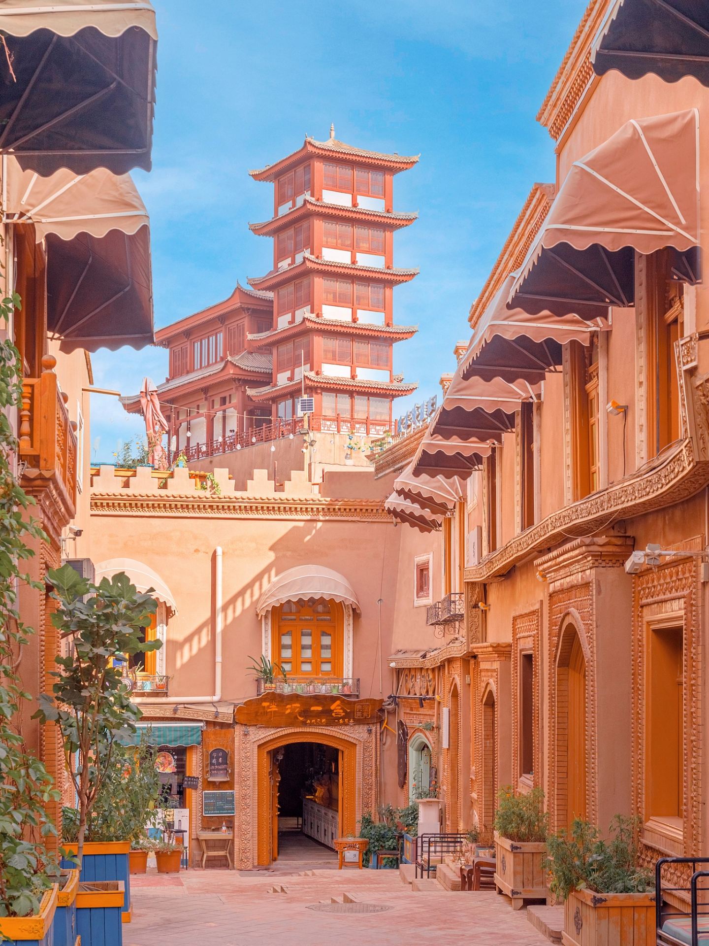 Không phải ở nước ngoài! Mà là ở Kashgar! Một câu chuyện Nghìn lẻ một đêm ngoài đời thực!