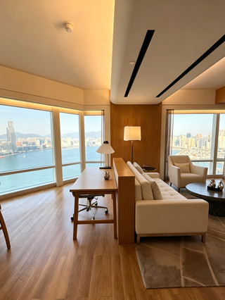 維港之上，一宿奢境——香港萬麗海景酒店