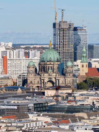 7-day summer vacation multi-country Europe travel guide