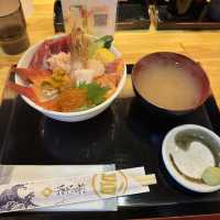 오타루 가면 꼭 가봐야하는 카이센동 맛집🍱