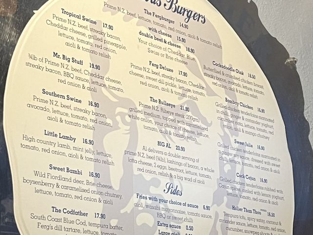CNN評鑑全世界最好吃的漢堡｜Fergburger, 還有Fergbaker, ice cream