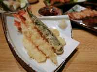 日本風滿滿制身燒物居酒屋