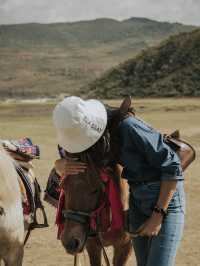 Horse riding in Shangri-La
