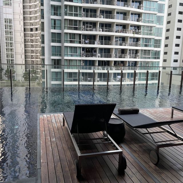 โรงแรมหรรษา (Hansar hotel)