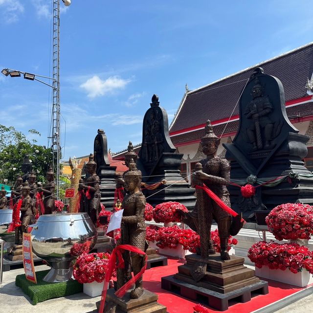 ไหว้พระ ขอพร วัดจุฬามณี 