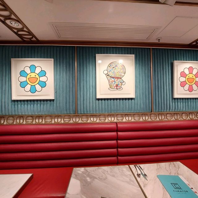 銅鑼灣Curator Cafe 有藝術打印咖啡  佈置有特色是打卡好地方
