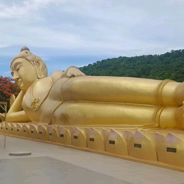 วัดเขาสูงแจ่มฟ้า จ.กาญจนบุรี