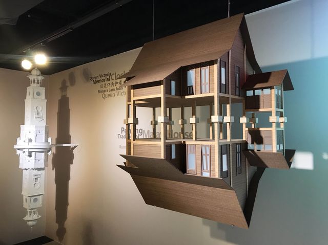 Discover informative Penang state Galley