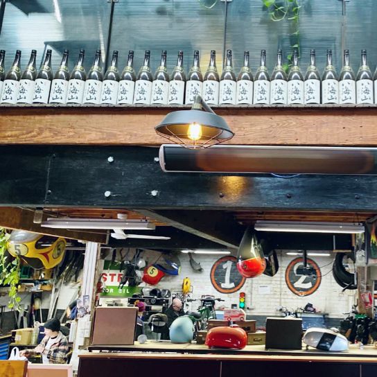 悉尼 超酷的汽修廠+日式拉麵店 份量超足！