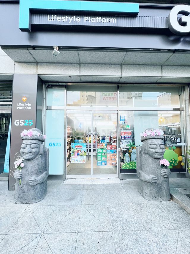 🇰🇷 Jeju city street walk