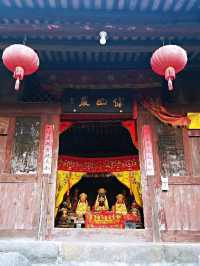 深山老林寺廟