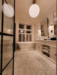 Luxury hotel near Russel Square, London
