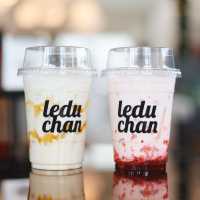 คาเฟ่ฤดูจันท์ - LeduChan 