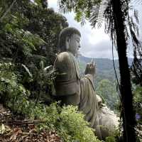 充滿靈氣的佛主與觀世音菩薩