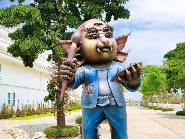 • วัดร่องขุน จังหวัดเชียงราย 🛖✨