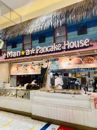 Food court at Yokohama World Porters 🇯🇵