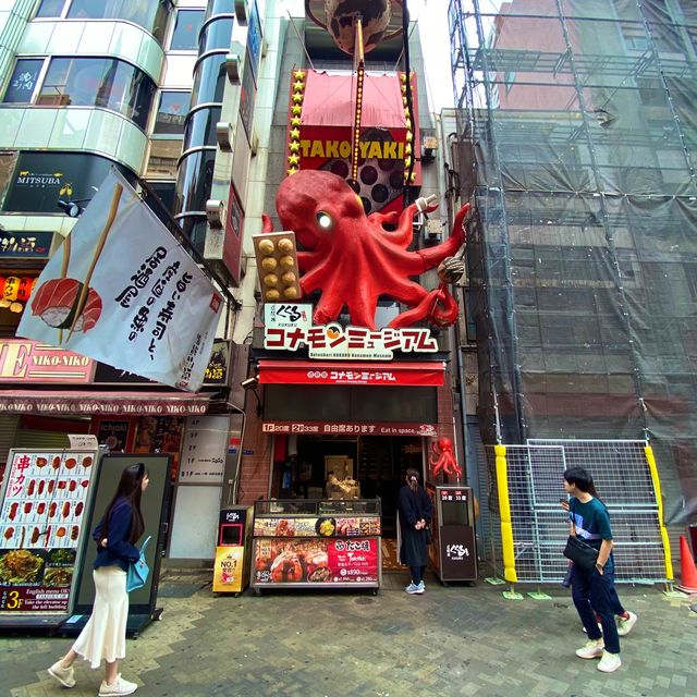 大阪観光グルメ！道頓堀でたこ焼き満喫