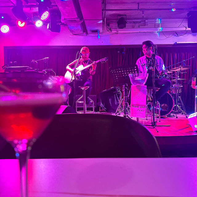 現場live band 高質酒吧餐廳
