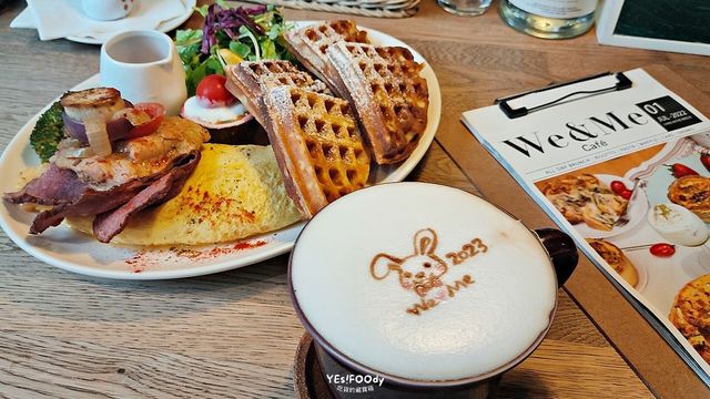 信義區可全天侯享用早午餐，窗邊就能欣賞101大樓城市景色的We & Me Cafe