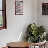 คาเฟ่สไตล์มินิมอล Flatwhite.TH
