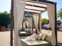 Dusit Thani Pattaya ที่พักสวยริมหาเพัทยา