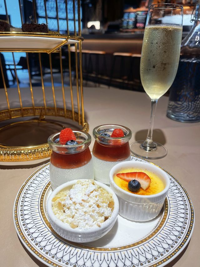 浪漫情調🌹高質三層架tea set下午茶🥂🍰無可挑剔🤩  🦪Feast Oyster Bar  