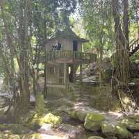 Magic Garden น้ำตกตานิ่ม