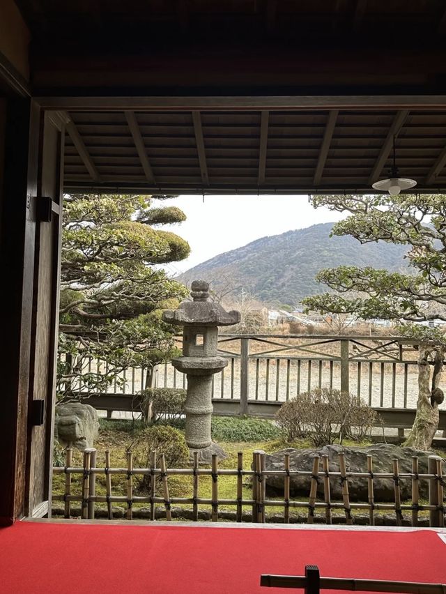 🇯🇵伊勢観光 おかげ横丁たべ歩き✨赤福本店 