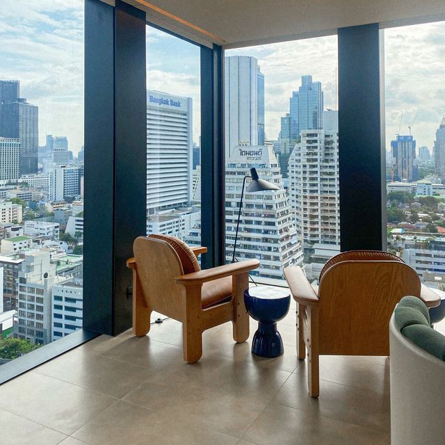 The Standard Bangkok Mahanakhon