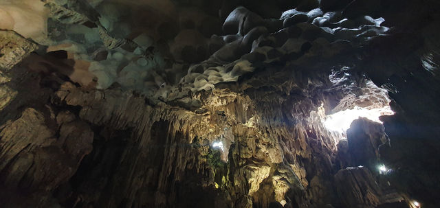 Ti Top Island and Kayaking in Luon cave
