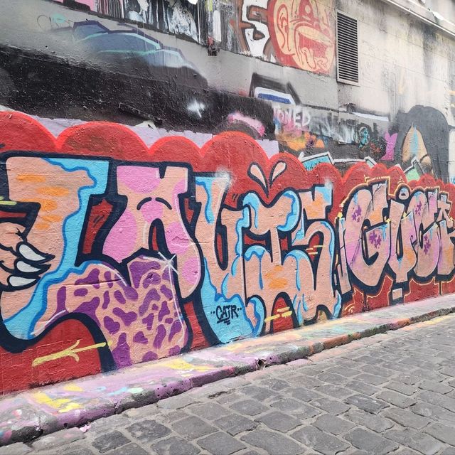 Street art alley in melbourne