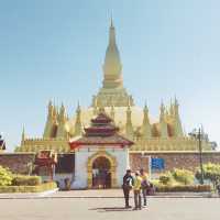 Vientiane Great Golden Stupa 😮